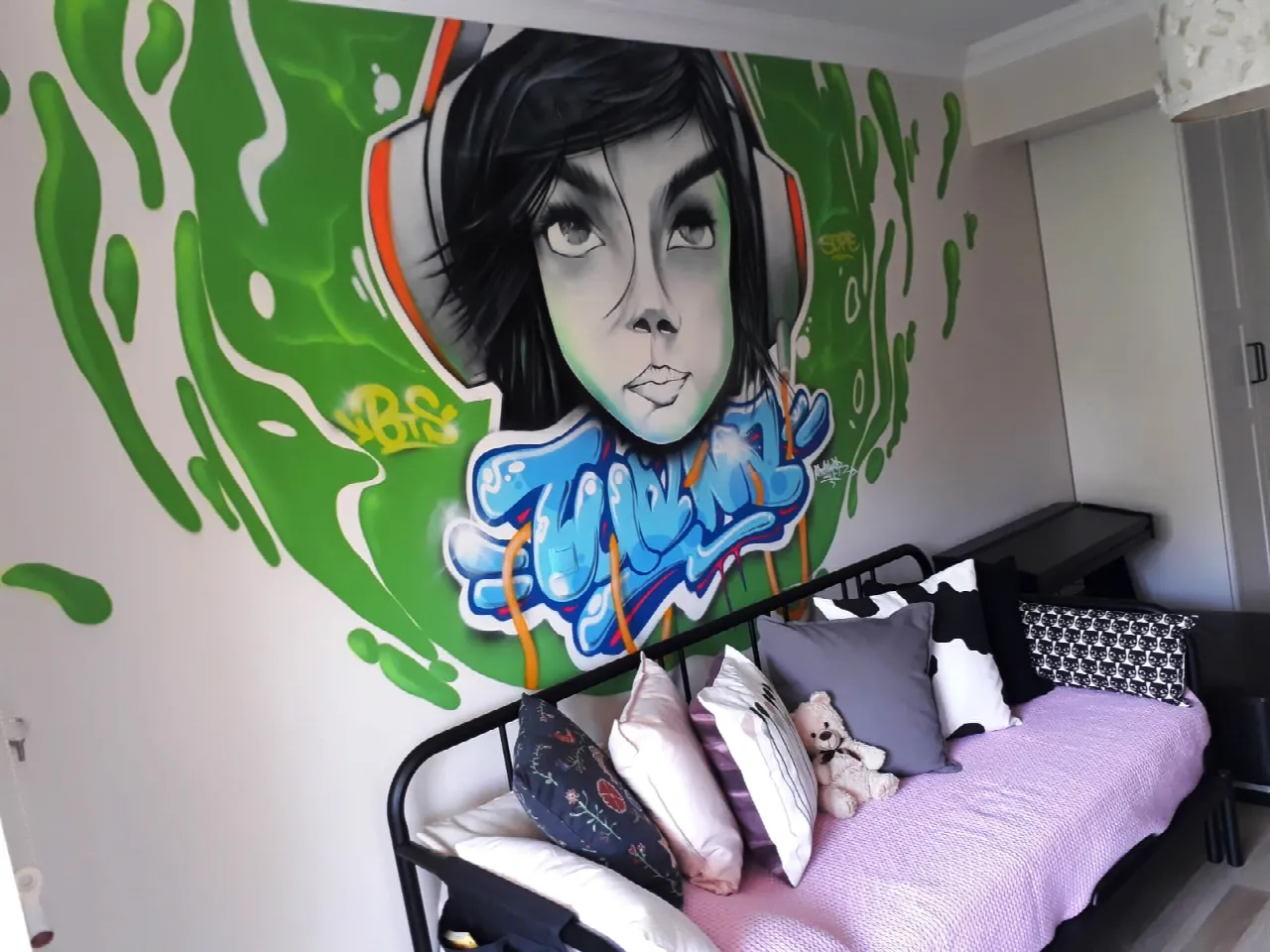 Çocuk odası graffiti