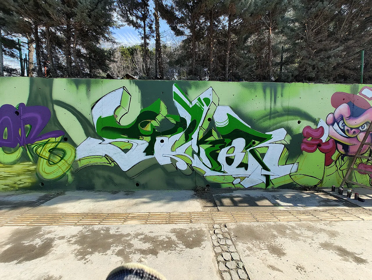 Need More Cans - Izmir
